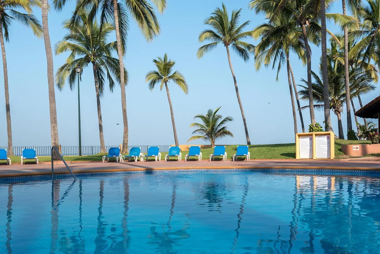 公寓 Hermoso Alojamiento En Los Tules, Frente Al Mar En Medio De Hermosos Jardines, Es Unico!!! 巴亞爾塔港